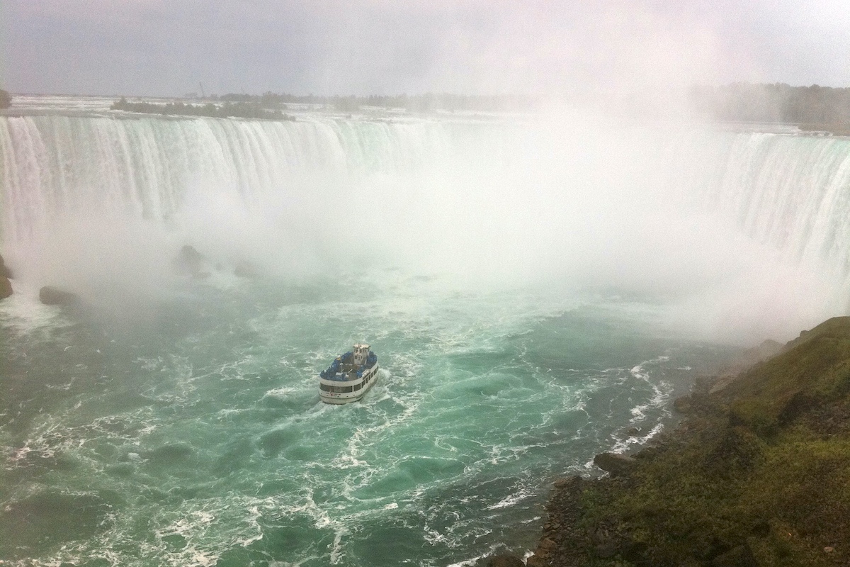 Het stadje Niagara Falls is een van de meest teleurstellende toeristische vakantiebestemmingen ooit!