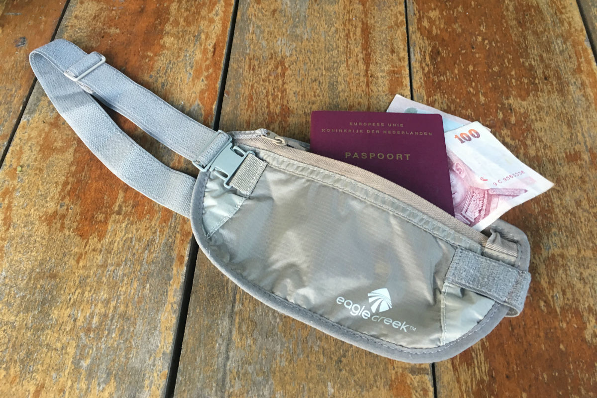 Handige spullen om mee te nemen op reis - een moneybelt