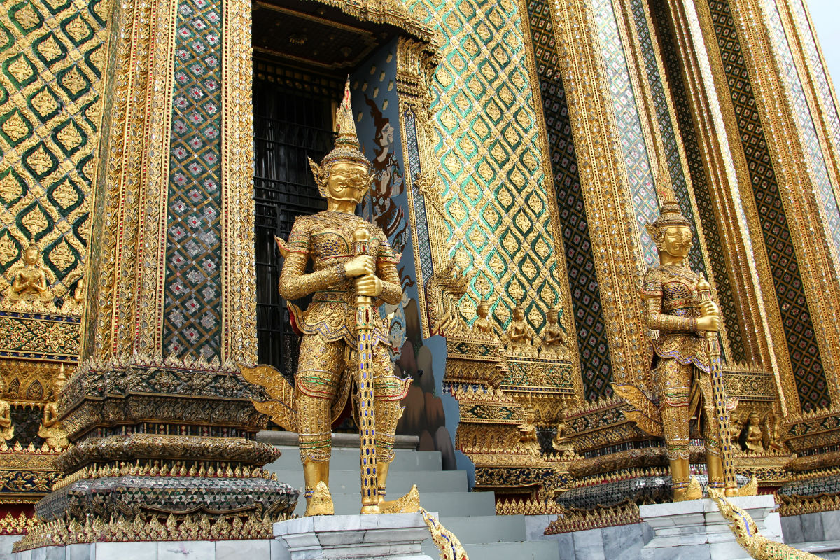 Een bezoek aan Bangkok hoort zeker thuis in je route Thailand