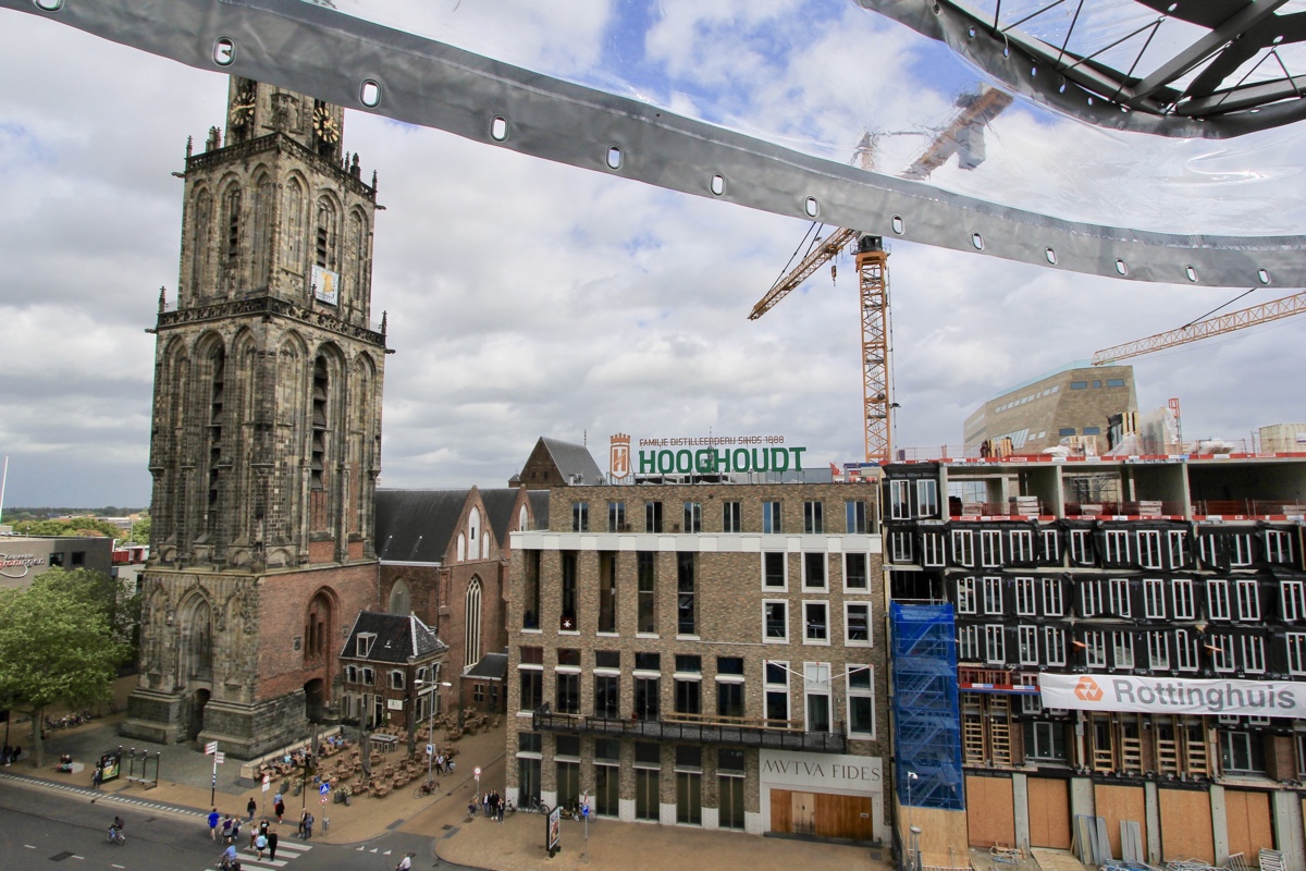 De Martinitoren siert de skyline van Groningen