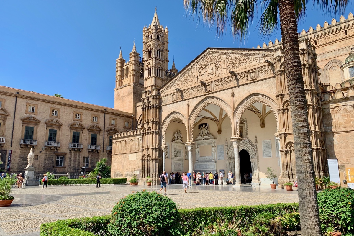 Magnifiek uitzicht vanaf de Kathedraal in Palermo - doen in Palermo