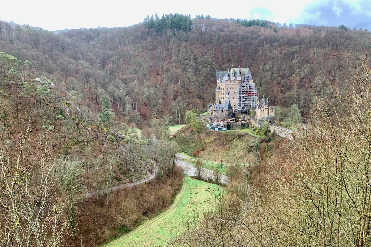 De leukste bezienswaardigheden langs de Moezel zoals dit kasteel Burg Eltz