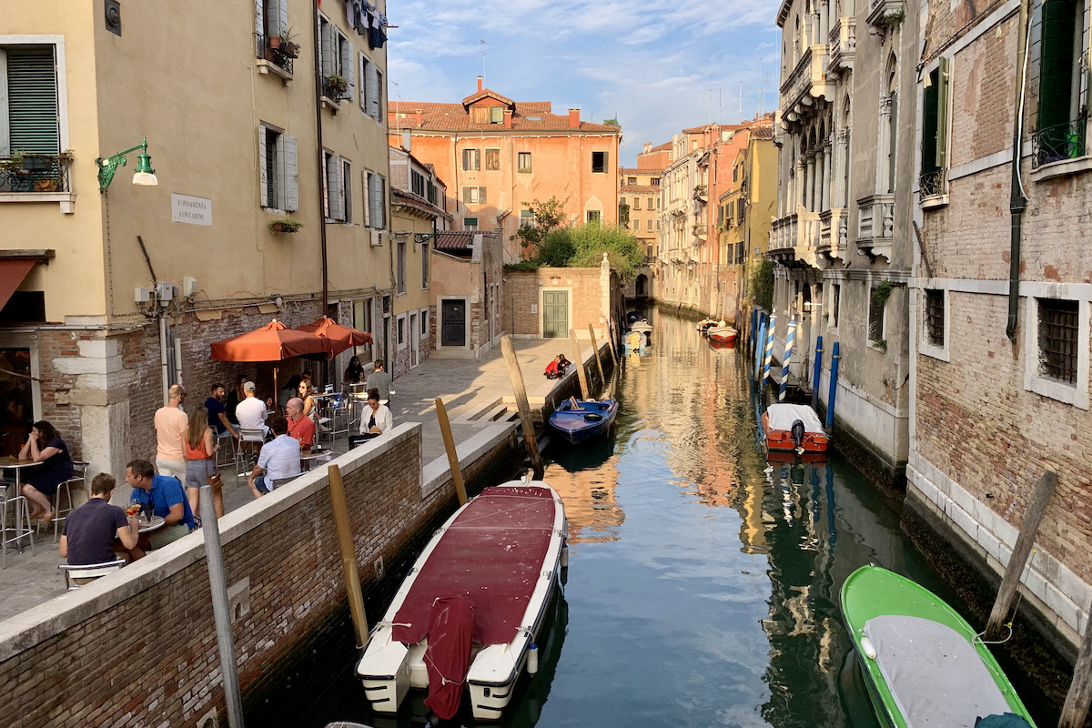 Struinen door de straten van Venetie is geweldig er is zoveel te zien en doen in Venetie