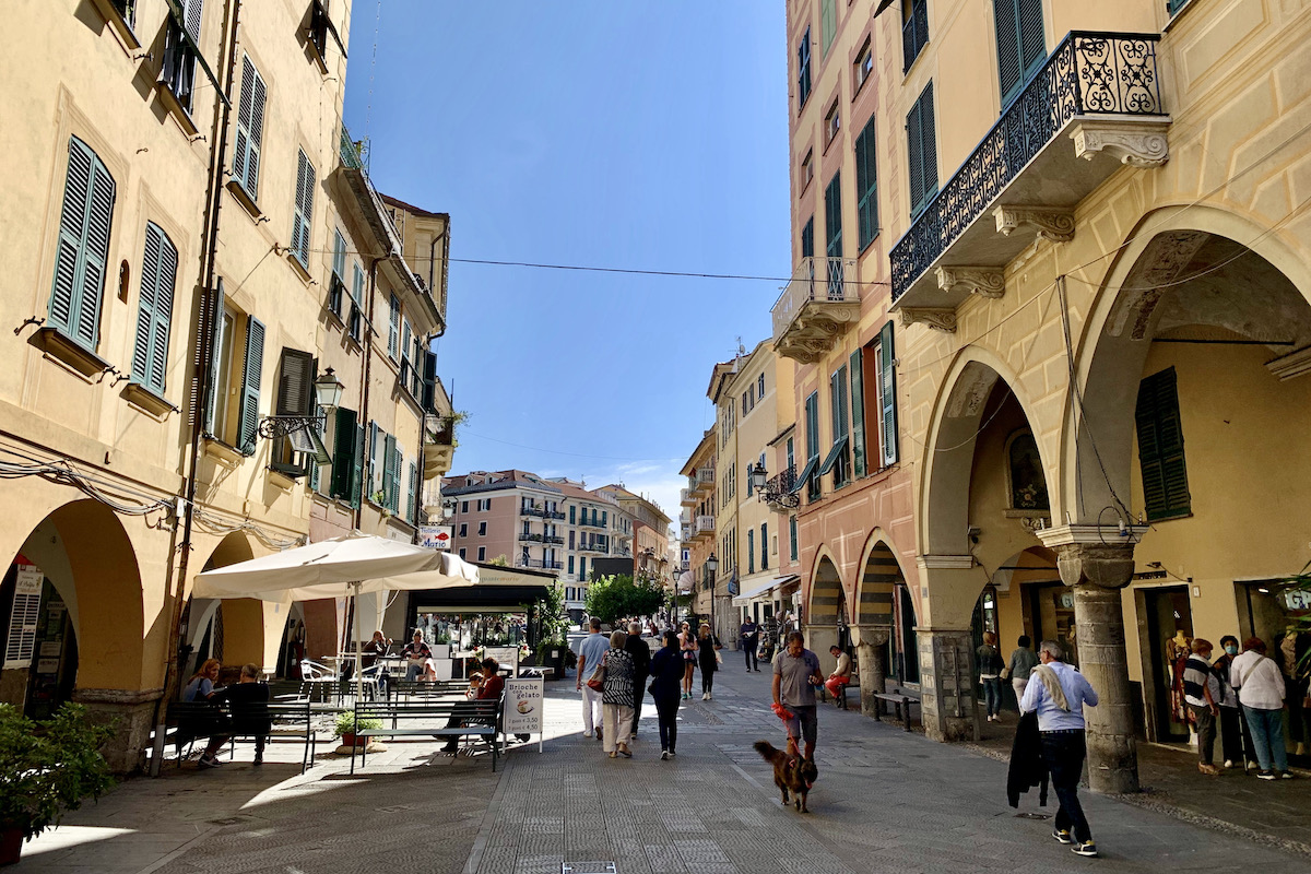 Italiaanse Bloemenrivièra: Rapallo is een heel mooi dorpje aan de Riviera di Levante